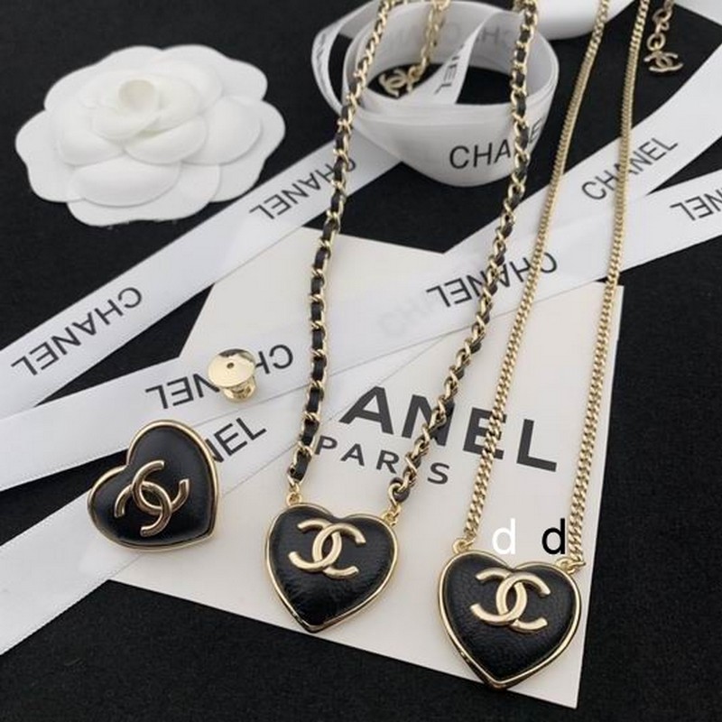 Chanel Necklaces 97